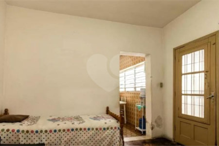 Sobrado à venda com 4 quartos, sendo 1 suíte,  em Vila Dalila, São Paulo, SP