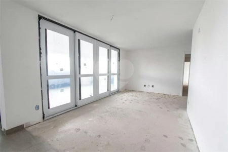 Apartamento à venda com 3 suítes em Vila Firmiano Pinto, São Paulo, SP