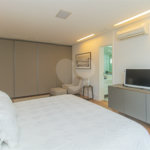 Apartamento à venda com 3 quartos, sendo 2 suítes, em Vila Nova Conceição, São Paulo, SP