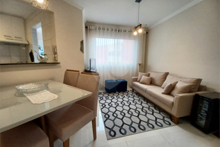 Apartamento à venda com 2 quartos em Vila Erna, São Paulo, SP