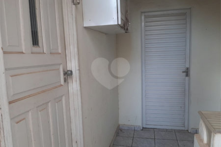 Casa térrea a venda na região central de São Carlos