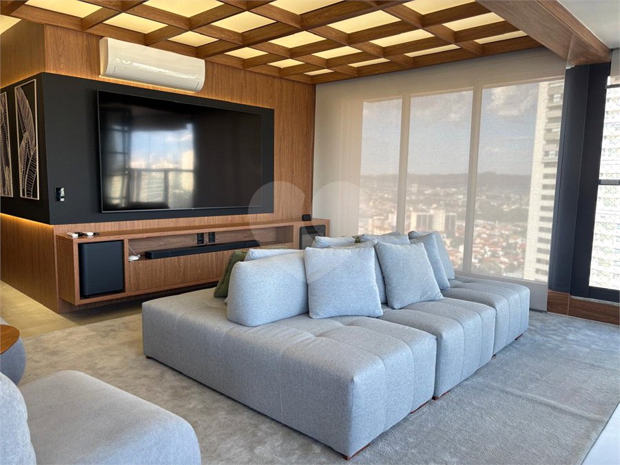 Apartamento à venda com 3 suítes em Jardim Faculdade, Sorocaba, SP