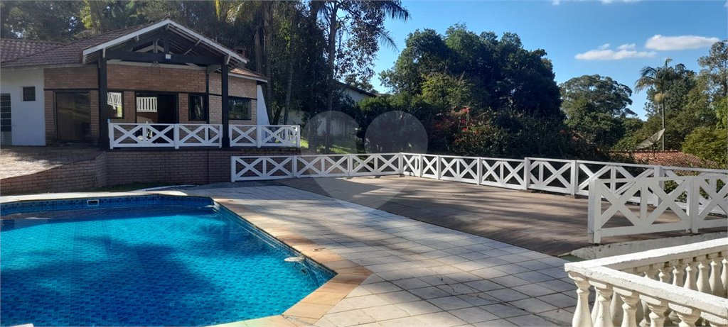 Casa à venda com 3 quartos, sendo 1 suíte, em Roseira, Mairiporã, SP