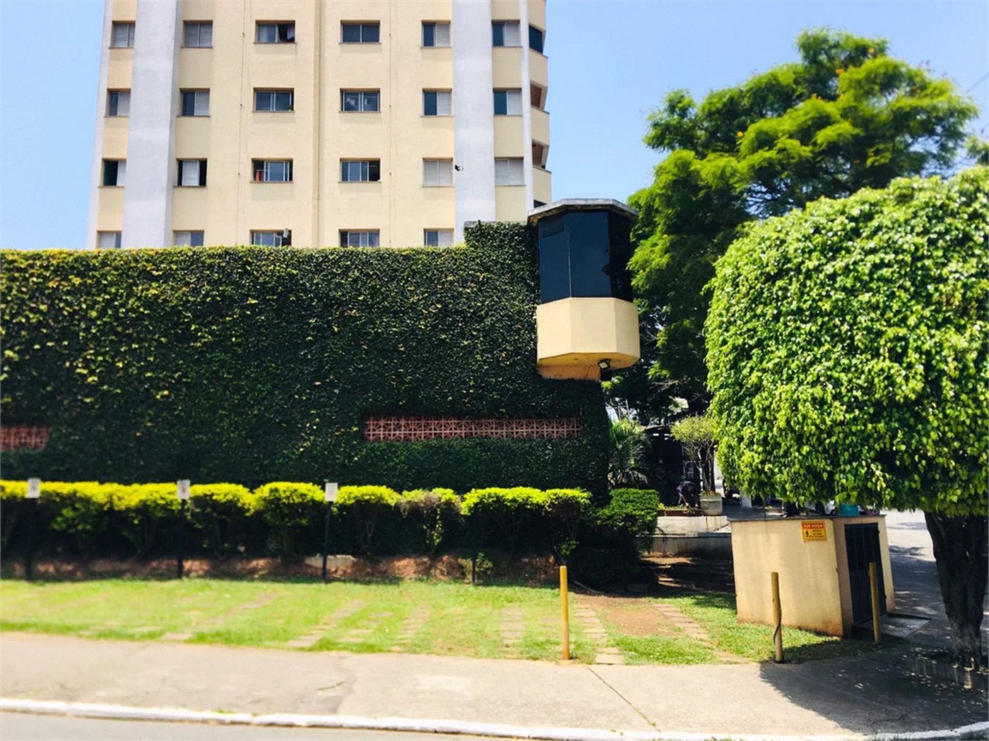 Apartamento à venda com 2 quartos em Jardim Iracema, São Paulo, SP