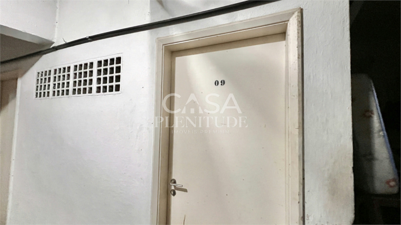 Apartamento à venda com 4 quartos, sendo 1 suíte,  em Vila Mariana, São Paulo, SP