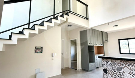 Casa à venda ou para alugar com 3 quartos, sendo 1 suíte,  no condomínio Residencial Marchant Buarque, Atibaia - SP