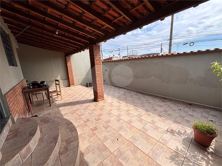 Casa à venda com 4 quartos, sendo 1 suíte, em Jardim São Judas Tadeu, Salto, SP