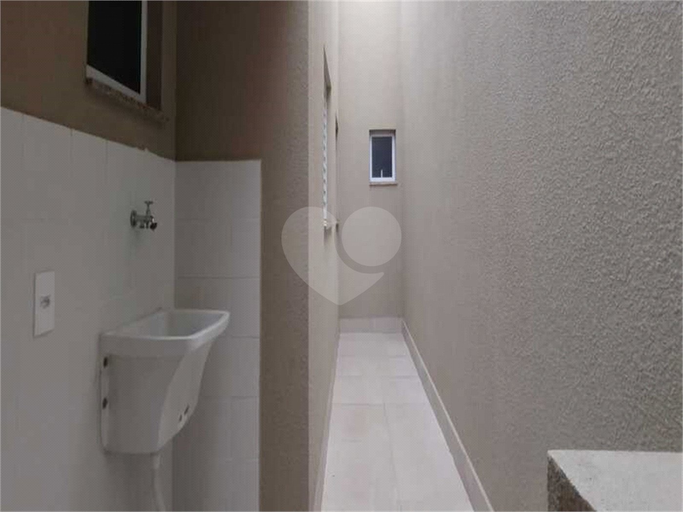 Casa à venda com 2 quartos, sendo 1 suíte, em Parque Residencial Sabiás, Indaiatuba, SP