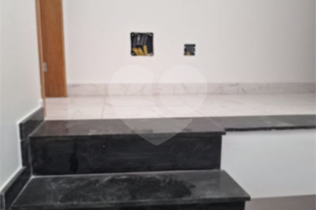 Sobrado à venda com 3 quartos, sendo 1 suíte, em Parque Boturussu, São Paulo, SP