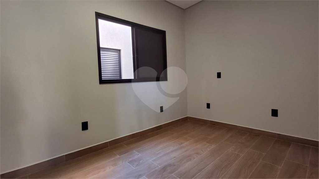 Casa à venda com 3 quartos, sendo 1 suíte,  no condomínio Horto Florestal 1, Sorocaba - SP