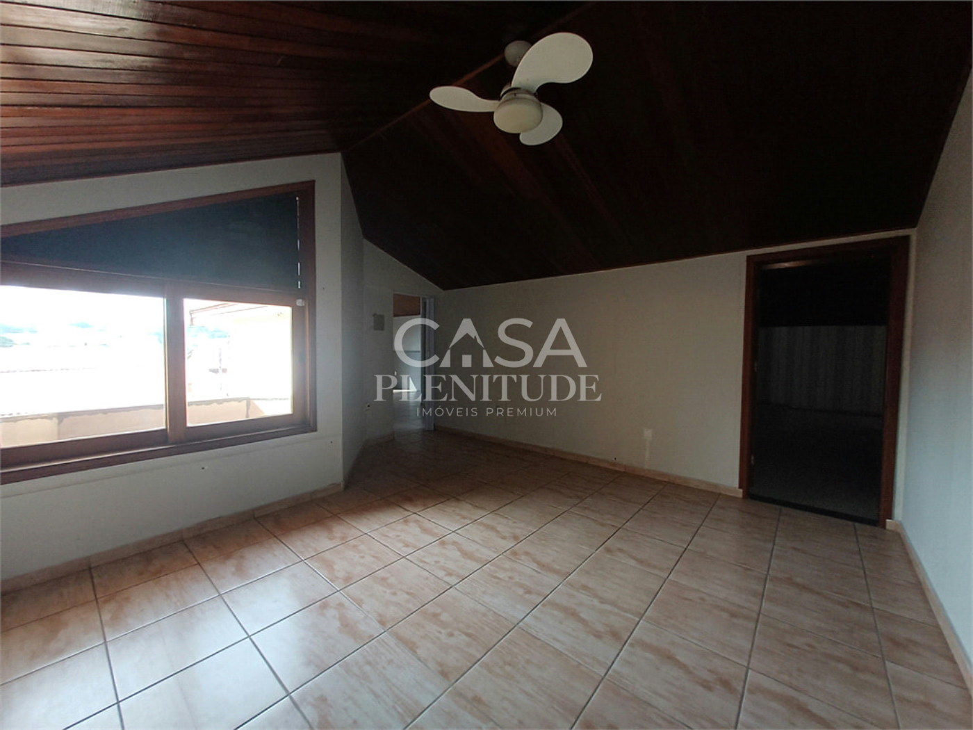 Casa à venda com 4 quartos, sendo 2 suítes, em Jardim Residencial Deolinda Guerra, Sorocaba, SP