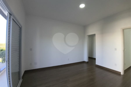 Casa à venda com 3 suítes no condomínio Terras de São Francisco, Sorocaba - SP
