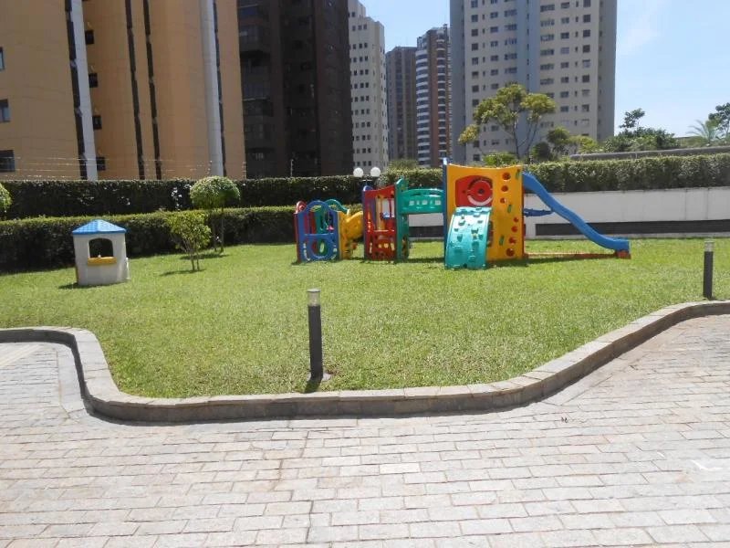 Apartamento à venda com 4 suítes em Vila Suzana, São Paulo, SP
