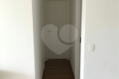 Apartamento à venda com 2 quartos, sendo 1 suíte,  em Melville Empresarial I e II, Barueri, SP