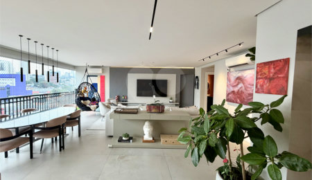 Apartamento à venda com 3 suítes em Vila Romana, São Paulo, SP
