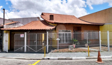 Casa Térrea à venda com 2 quartos em Jardim da Glória, Taboão da Serra, SP