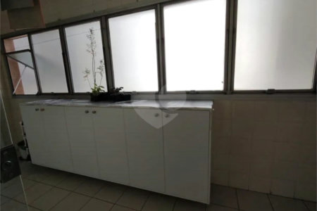 Apartamento à venda com 4 quartos, sendo 1 suíte, em Brooklin Paulista, São Paulo, SP