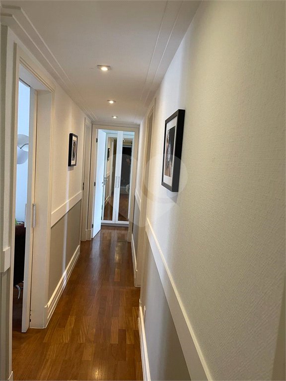 Apartamento à venda com 3 suítes em Vila Gertrudes, São Paulo, SP