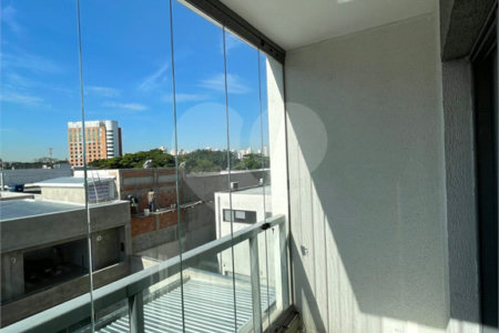 Apartamento à venda ou para alugar com 1 quarto em Indianópolis, São Paulo, SP