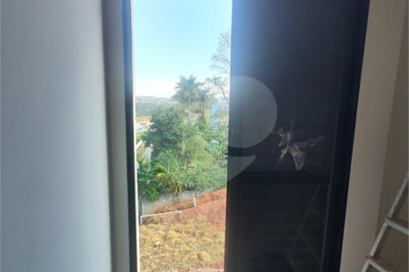 Casa à venda com 2 quartos, sendo 1 suíte, em Jardim Santo Antônio, Atibaia, SP