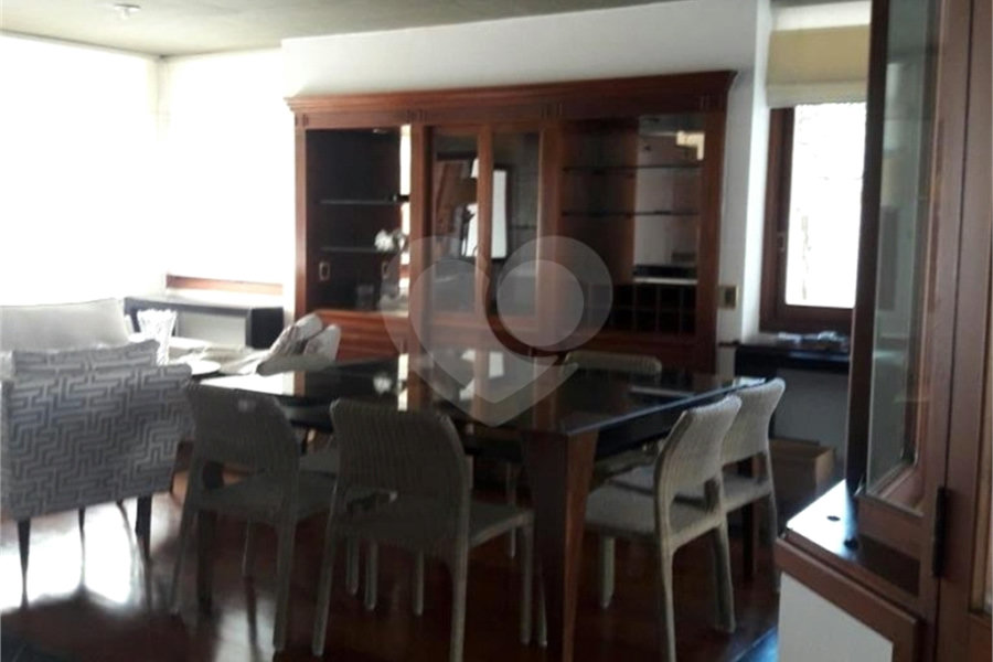 Sobrado à venda com 3 suítes em Tremembé, São Paulo, SP