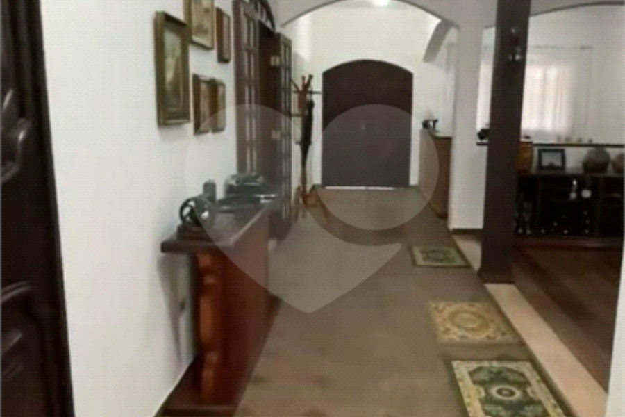 Casa à venda com 6 quartos, sendo 2 suítes, em Mato Dentro, Mairiporã, SP