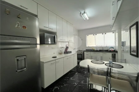 Apartamento à venda com 2 quartos, sendo 1 suíte, em Cerqueira César, São Paulo, SP