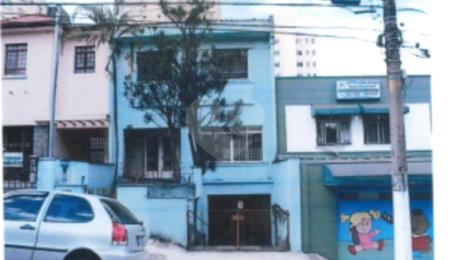Casa à venda com 3 quartos, sendo 1 suíte,  em Vila Mariana, São Paulo, SP