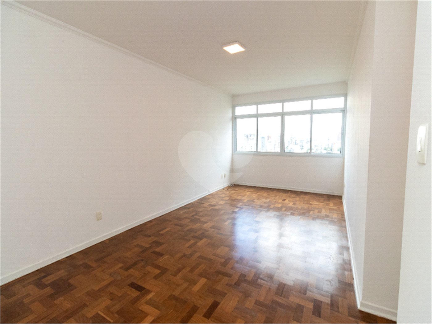 Apartamento à venda com 3 quartos, sendo 1 suíte, em Pinheiros, São Paulo, SP