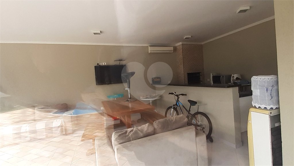 Casa à venda com 4 suítes no Centro, Bom Jesus dos Perdões, SP