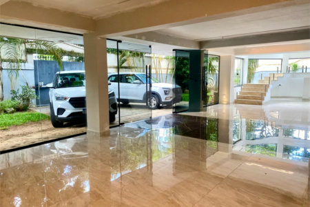Casa para alugar com 5 quartos, sendo 3 suítes,  em Samambaia Parque Residencial, Atibaia, SP