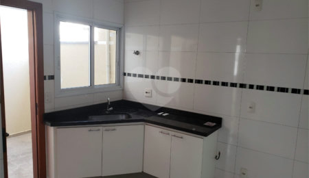 Casa à venda com 3 suítes em Parada Inglesa, São Paulo, SP