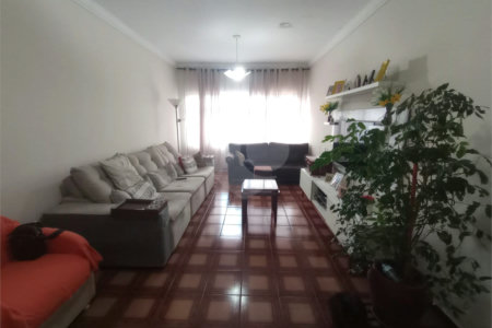 Sobrado com 5 dormitórios à venda, 250 m² por R$ 750.000 - Parque Santa Madalena - São Paulo/SP