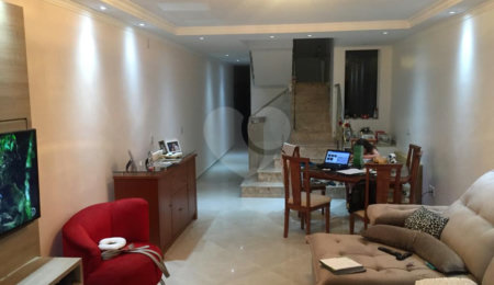 Sobrado à venda com 3 quartos, sendo 1 suíte, em Alto da Boa Vista, Mogi das Cruzes, SP