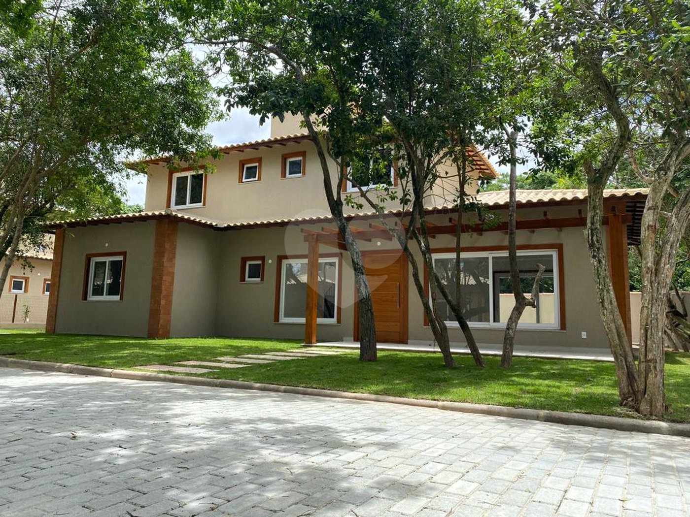 Casa em condomínio à venda com 4 suítes em Praia Rasa, Armação dos Búzios, RJ