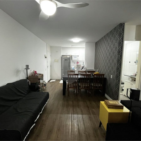Apartamento à venda com 2 quartos, sendo 1 suíte,  em Vila Praia, São Paulo, SP