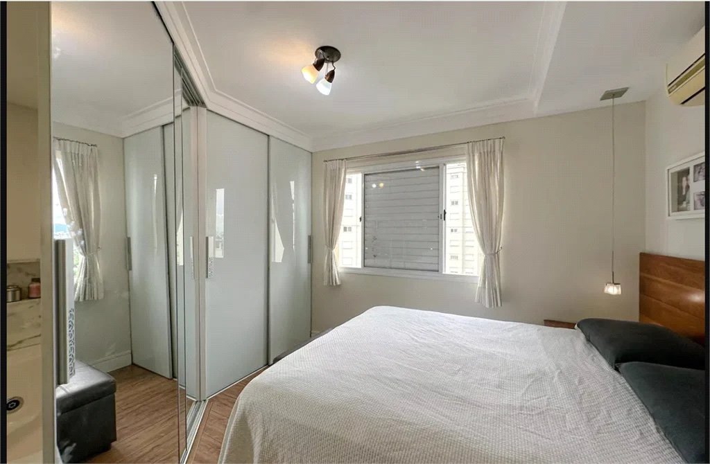 Apartamento à venda com 2 quartos, sendo 1 suíte, em Água Branca, São Paulo, SP