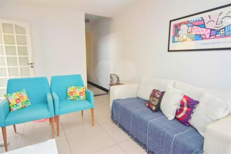 Casa à venda com 3 quartos, sendo 1 suíte,  em Jardim Monte Kemel, São Paulo, SP