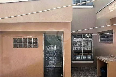 Sobrado à venda com 4 quartos, sendo 1 suíte,  em Alto da Lapa, São Paulo, SP