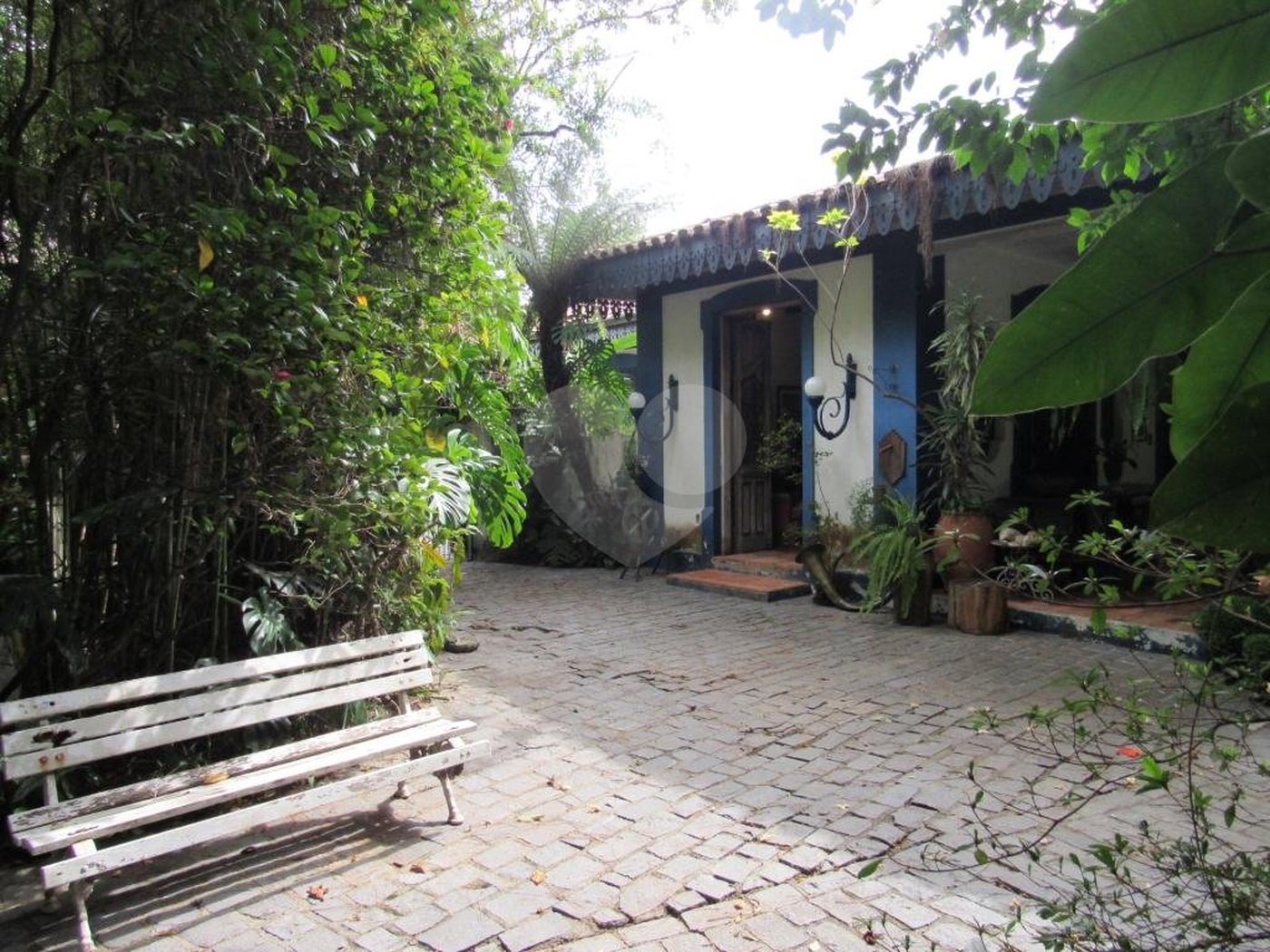Casa Térrea à venda com 5 quartos, sendo 1 suíte, em Morumbi, São Paulo, SP