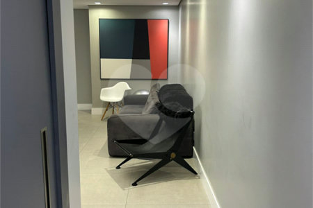 Apartamento à venda com 3 quartos, sendo 1 suíte, em Vila Scarpelli, Santo André, SP