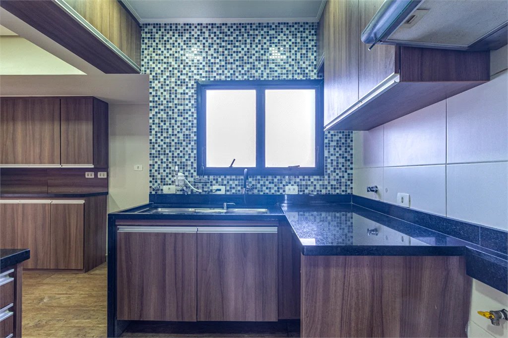 Apartamento à venda com 3 quartos, sendo 2 suítes,  em Vila Andrade, São Paulo, SP