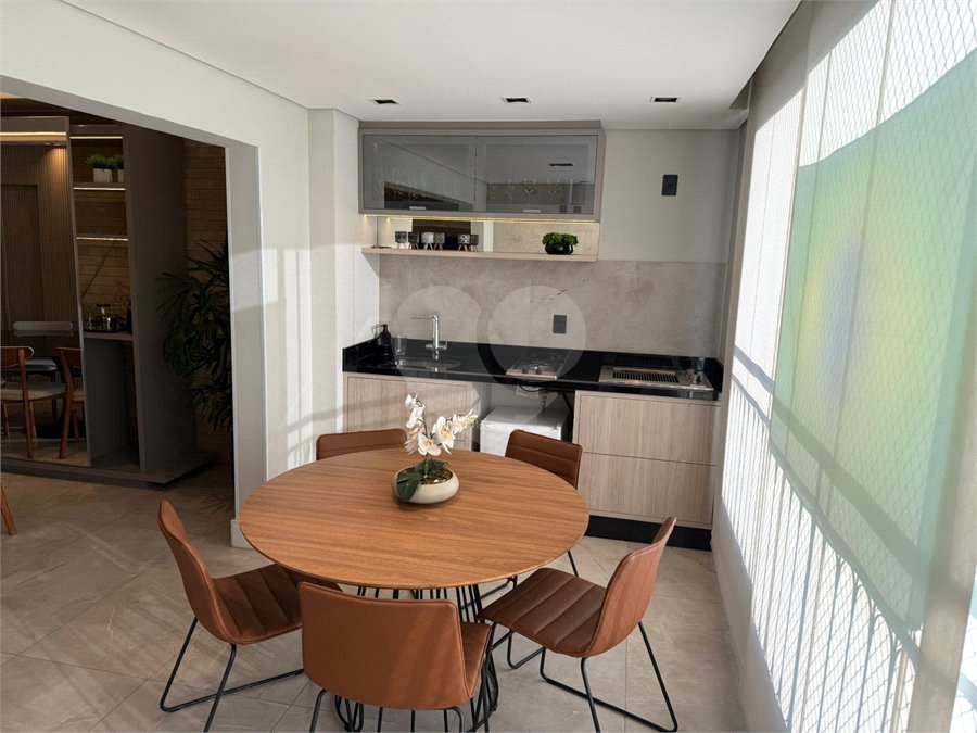 Apartamento à venda com 3 suítes em Vila Jardini, Sorocaba, SP