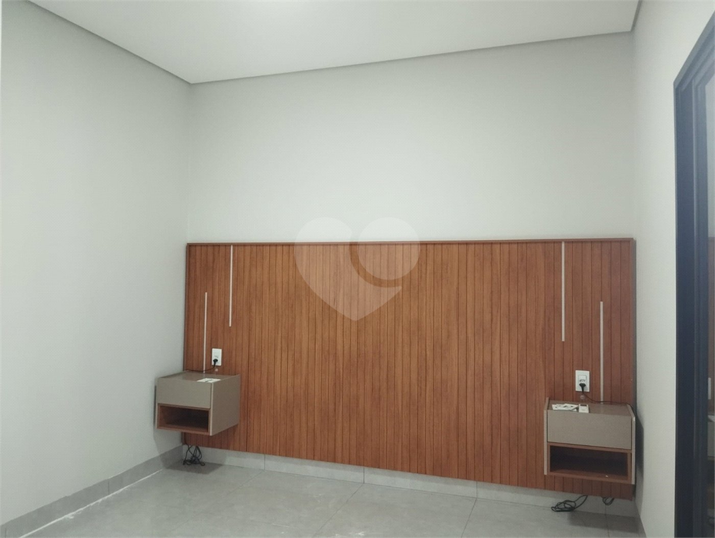 Casa para alugar com 3 quartos, sendo 1 suíte, no condomínio Residencial Reserva do Campo, Araraquara - SP