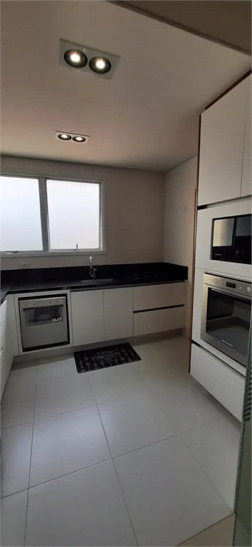 Apartamento à venda com 4 quartos, sendo 3 suítes,  em Cidade Monções, São Paulo, SP