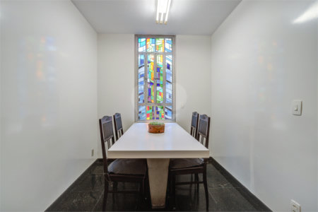Sobrado à venda com 3 quartos, sendo 1 suíte,  em Granja Julieta, São Paulo, SP