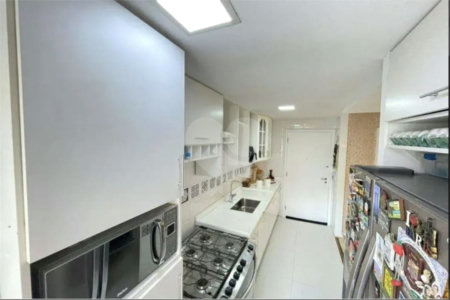 Apartamento à venda com 4 quartos, sendo 1 suíte, em Tijuca, Rio de Janeiro, RJ