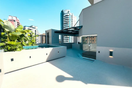 Cobertura à venda com 3 quartos, sendo 1 suíte,  em Vila Andrade, São Paulo, SP