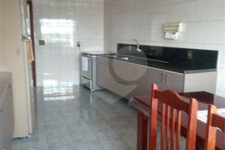 Sobrado à venda com 5 quartos em Jardim Itapuã, Sorocaba, SP