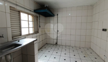 Casa à venda com 1 quarto no Centro, São Roque, SP